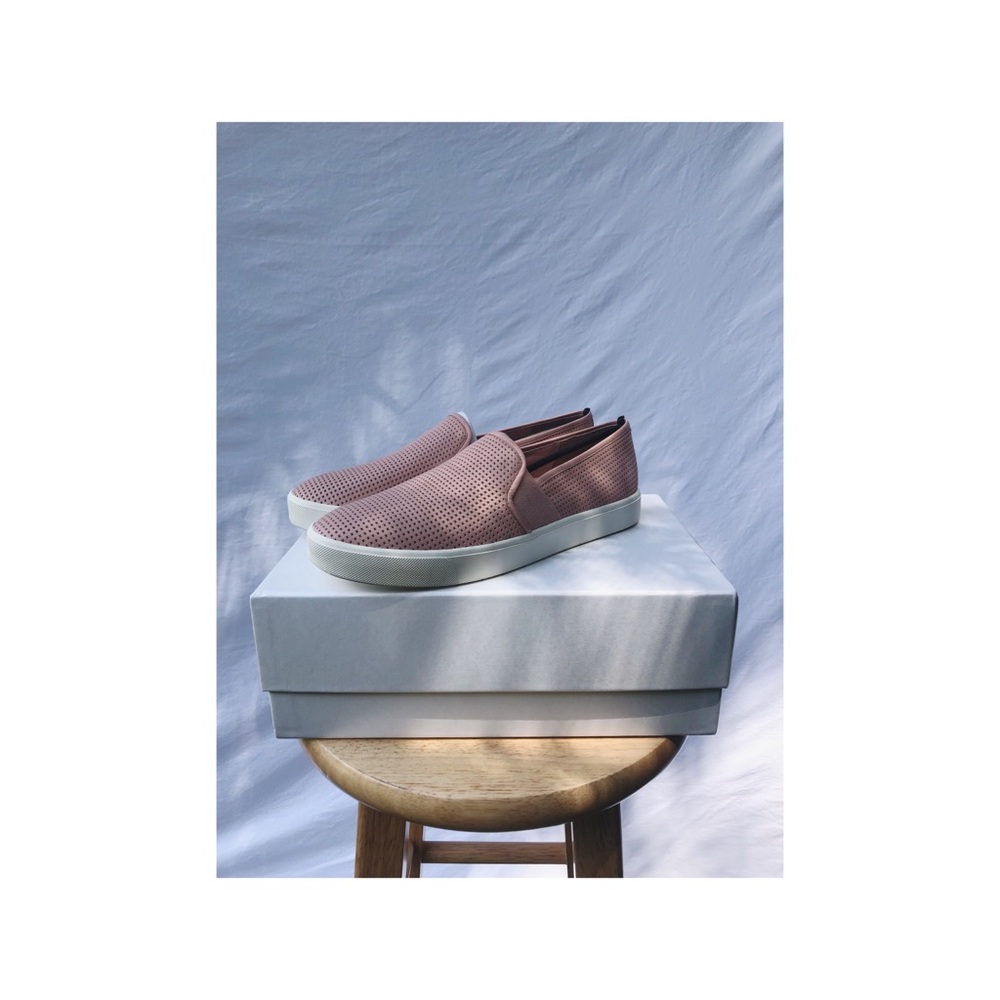 VINCE Slip Ons